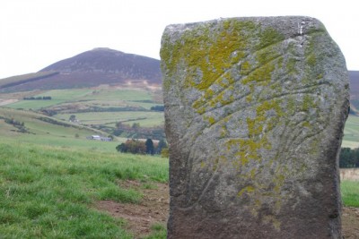 Craw Stane. Source: Wikipedia/Ray Berry