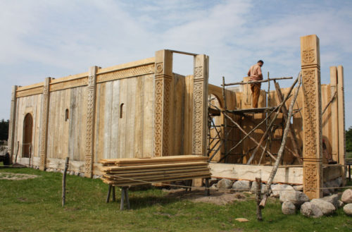 Ansgar's Church being reconstructed at Ribe summer 2017 © Ribe Viking Centre