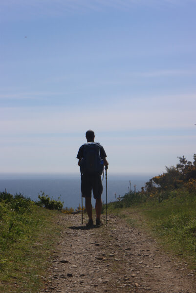 Pilgrim at Finisterra. Photo: Marie Lau Florin www.friefodspor.dk 